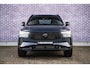 Volvo XC90 2.0 T8 Plug-in hybrid AWD Ultra Black Ed. Exec. Adaptieve Cruise Control | Elektr. schuif-\-kanteldak | 360 Camera | Luchtvering | Bowers & Wilkins Premium Audio | Extra getint glas | Gelamineerde ramen | Geventileerde voorstoelen | Stoelverwarming | Stoelmassage | Verwarmd stuurwiel | Google Services | Head-up display | Alcantara hemelbekleding | 22" Lichtmetalen velgen |