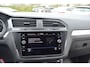 Volkswagen Tiguan 1.5 TSI Life Business 150 pk DSG | Trekhaak | ACC | Camera