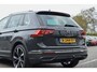 Volkswagen Tiguan 1.5 TSI Life Business 150 pk DSG | Trekhaak | ACC | Camera