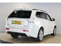 Mitsubishi Outlander 2.0 PHEV Instyle | Schuif- kanteldak | Trekhaak | Camera