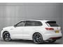 Volkswagen Touareg 3.0 TSi 4MOTION R Black Style Pano Trekhaak 22"