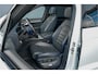 Volkswagen Touareg 3.0 TSi 4MOTION R Black Style Pano Trekhaak 22"