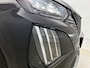 Peugeot 2008 1.2 Hybrid Allure 145pk Automaat | Navigatie | Camera | Parkeersensoren | LED | Lichtmetalen velgen | Climate control | Adaptive cruise control |