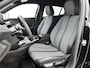 Peugeot 2008 1.2 Hybrid Allure 145pk Automaat | Navigatie | Camera | Parkeersensoren | LED | Lichtmetalen velgen | Climate control | Adaptive cruise control |
