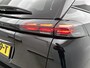 Peugeot 2008 1.2 Hybrid Allure 145pk Automaat | Navigatie | Camera | Parkeersensoren | LED | Lichtmetalen velgen | Climate control | Adaptive cruise control |