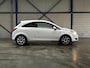 Opel Corsa 1.4-16V Color Edition