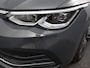 Volkswagen Golf 1.5 eTSI 150pk DSG Style Navigatie DAB Camera Lane Assist LED Adaptive Cruise Control Keyless Go Stoelverwarming Lichtmetalen Velgen