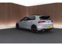 Volkswagen Golf 2.0 TSI 300pk DSG Clubsport 45 Akrapovic h/k HUD DCC Panoramadak Stoelverwarming Keyless Virtual Cockpit Navigatie