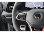 Volkswagen Golf 2.0 TSI 300pk DSG Clubsport 45 Akrapovic h/k HUD DCC Panoramadak Stoelverwarming Keyless Virtual Cockpit Navigatie