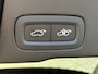 Volvo XC60 2.0 T8 Plug-in hybrid AWD Plus Black Edition | Adaptieve Cruise Control | Panoramadak | Harman Kardon Audio | Stoel-/Stuur-/Voorruitverwarming | Dodehoek Detectie | 360° Parkeercamera |