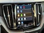 Volvo XC60 2.0 T8 Plug-in hybrid AWD Plus Black Edition | Adaptieve Cruise Control | Panoramadak | Harman Kardon Audio | Stoel-/Stuur-/Voorruitverwarming | Dodehoek Detectie | 360° Parkeercamera |