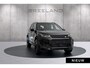 Land Rover Discovery Sport P270e Business Landmark Edition | Panoramadak | Trekhaak | Cold Climate Pack Santorini Black / Light Oyster