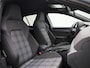 Volkswagen Golf 1.5 eHybrid GTE 272 PK | Plug-In | Trekhaak | LED Matrix Koplampen | Digital Cockpit Pro | Keyless Access | Stoelverwarming | 18 Inch Velgen | Head-Up display | Sport Pakket (DCC) |