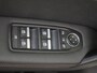 Renault Captur 1.3 TCe EDC 155 Pk Initiale Paris | Trekhaak | Cruise Control Adaptive | Full Lane Assist | Automatisch Inparkeren | Navigatie | Lederen bekleding | Elektrisch verst. stoelen | Stoelverwarming | LED koplampen | Park Distance Control voor en achter | Achteruitrijcamera |