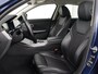 BMW 3-Serie 320i Executive Edition | Sportstoelen | Carplay | Live Cockpit | Half leder | Navigatie | Full LED | Climate control | Parkeerhulp | Cruise control | Bluetooth