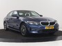 BMW 3-Serie 320i Executive Edition | Sportstoelen | Carplay | Live Cockpit | Half leder | Navigatie | Full LED | Climate control | Parkeerhulp | Cruise control | Bluetooth