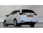 Toyota Auris Touring Sports 1.8 Hybrid Dynamic Trekhaak 2e Eigenaar Camera Navi Mooi!