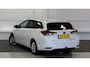 Toyota Auris Touring Sports 1.8 Hybrid Dynamic Trekhaak 2e Eigenaar Camera Navi Mooi!