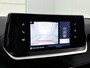 Peugeot 2008 SUV Allure 130pk Automaat | Navigatie | Achteruitrijcamera | Stoelverwarming | Climate Control | Cruise Control | Led koplampen | Parkeersensoren | Keyless start | Apple Carplay / Android Auto | Bluetooth | DAB+ radio | Donker getint glas | 17" lichtmetalen velgen |