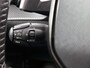 Peugeot 2008 SUV Allure 130pk Automaat | Navigatie | Achteruitrijcamera | Stoelverwarming | Climate Control | Cruise Control | Led koplampen | Parkeersensoren | Keyless start | Apple Carplay / Android Auto | Bluetooth | DAB+ radio | Donker getint glas | 17" lichtmetalen velgen |
