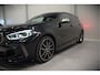 BMW 1-Serie M135i xDrive High Executive Edition | M Performance | Stoelverwarming | Cruise Control | Adaptive LED | Ambiance Verlichting | HIFI | Grootlichtassistent | M Sport Remmen