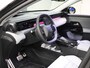 Citroën C5 Aircross 1.6 Plug-In Hybrid 195PK Max | 1ste eigenaar | AppleCarPlay/AndroidAuto | Schuifkanteldak | Navigatie | Adaptief Cruise Control | Keyless | StoelVerwarming | FULL LED | 360'Camera | Isofix | Privacy Glass | Parkeersensoren | Two-Tone |