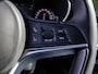 Alfa Romeo Stelvio 2.0 T AWD B-Tech | Navigatie |