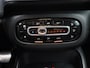 smart EQ Fortwo Comfort 18 kWh | APPLE CARPLAY | NAVIGATIE | PARKEERSENSOREN | CLIMATE CONTROL |
