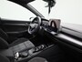 Volkswagen Golf 1.5 eHybrid GTE 272 PK | Panoramadak | Trekhaak | 18 Inch Catania Velgen | LED Matrix | Stoelverwarming | Achteruitrijcamera