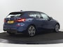 BMW 1-Serie 118i Sport Line | Sportstoelen | Carplay | Half leder | Live Cockpit | Full LED | Navigatie | Sfeerverlichting | Trekhaak | Climate control | Parkeerhulp | Cruise control | DAB | Bluetooth