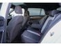 Volkswagen Golf 2.0 TSI R 4Motion 390 pk / Pano-Dak/ Keyless/ ACC/ DCC/ DSG/ Akraprovic/ Carplay/ Bi-Xenon/ 19''LMV