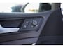Volkswagen Golf 2.0 TSI R 4Motion 390 pk / Pano-Dak/ Keyless/ ACC/ DCC/ DSG/ Akraprovic/ Carplay/ Bi-Xenon/ 19''LMV