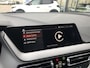 BMW 1-Serie 118i 140PK : APPCARPL./NAVI/1e EIG. /DIGI-PACK/LED/2xPDC/S&S/MEDIA/BTA/NL AUTO/KM=NAP