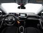 Peugeot 2008 1.2 PureTech Active Pack Luxe (APPLE CARPLAY,CRUISE,PARKEERSENSOREN,LM-VELGEN,COMFORT-STOELEN,LED,TOPCONDITIE)
