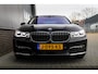 BMW 7-Serie 740Le 327 pk xDrive iPerformance / Nieuwstaat/ Dealer.ond/ Bowers&Wilkins/ Achteras-Sturing/ Pano-dak/ Head-Up/ Keyless/ Lucht-Vering/ Nappa-Leder/ Soft-Close/ 19'' LMV