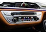 BMW 7-Serie 740Le 327 pk xDrive iPerformance / Nieuwstaat/ Dealer.ond/ Bowers&Wilkins/ Achteras-Sturing/ Pano-dak/ Head-Up/ Keyless/ Lucht-Vering/ Nappa-Leder/ Soft-Close/ 19'' LMV