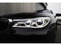 BMW 7-Serie 740Le 327 pk xDrive iPerformance / Nieuwstaat/ Dealer.ond/ Bowers&Wilkins/ Achteras-Sturing/ Pano-dak/ Head-Up/ Keyless/ Lucht-Vering/ Nappa-Leder/ Soft-Close/ 19'' LMV