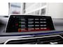 BMW 7-Serie 740Le 327 pk xDrive iPerformance / Nieuwstaat/ Dealer.ond/ Bowers&Wilkins/ Achteras-Sturing/ Pano-dak/ Head-Up/ Keyless/ Lucht-Vering/ Nappa-Leder/ Soft-Close/ 19'' LMV