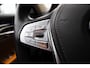 BMW 7-Serie 740Le 327 pk xDrive iPerformance / Nieuwstaat/ Dealer.ond/ Bowers&Wilkins/ Achteras-Sturing/ Pano-dak/ Head-Up/ Keyless/ Lucht-Vering/ Nappa-Leder/ Soft-Close/ 19'' LMV