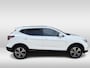 Nissan Qashqai 1.2 N-Connecta | trekhaak | panorama dak | achteruitrijcamera |