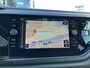 Volkswagen Polo 1.0 TSI R-Line / Navigatie / App connect / Parkeersensoren V+A / Climate controle / Lichtmetaal 16 inch /