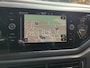 Volkswagen Polo 1.0 TSI R-Line / Navigatie / App connect / Parkeersensoren V+A / Climate controle / Lichtmetaal 16 inch /