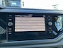 Volkswagen Polo 1.0 TSI R-Line / Navigatie / App connect / Parkeersensoren V+A / Climate controle / Lichtmetaal 16 inch /