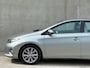 Toyota Auris 1.8 Hybrid Aspiration GRIJS 2014 NAP|TREKHAAK