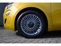 Fiat 500 1.0 Hybrid Torino Launch Edition 8 Jaar Garantie! | Navigatie | Dodehoek-Detectie | Full-LED | Parkeersensoren | !!