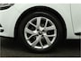 Renault Clio 0.9 TCe Limited Airco - Apple Carplay/Android Auto - Cruise Control - Keyless Entry - Navigatie - Virena Verzekerheids €895,-