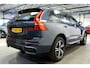 Volvo XC60 2.0 T8 AWD 335kW/456pk Aut8 Plug-in hybrid Long Range R-Design LUCHTVERING + BOWERS&WILKINS + ADAPT.CRUISE + PILOT ASSIST + STOEL-&STUURVERWARMING + GOOGLE DASH + KEYLESS ENTRY&GO + LANE ASSIST + CAMERA + EL.TREKHAAK + PARKSENSOREN V&A + 19" LM-VELGEN!!
