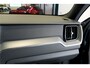 Volvo XC60 2.0 T8 AWD 335kW/456pk Aut8 Plug-in hybrid Long Range R-Design LUCHTVERING + BOWERS&WILKINS + ADAPT.CRUISE + PILOT ASSIST + STOEL-&STUURVERWARMING + GOOGLE DASH + KEYLESS ENTRY&GO + LANE ASSIST + CAMERA + EL.TREKHAAK + PARKSENSOREN V&A + 19" LM-VELGEN!!