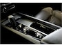 Volvo XC60 2.0 T8 AWD 335kW/456pk Aut8 Plug-in hybrid Long Range R-Design LUCHTVERING + BOWERS&WILKINS + ADAPT.CRUISE + PILOT ASSIST + STOEL-&STUURVERWARMING + GOOGLE DASH + KEYLESS ENTRY&GO + LANE ASSIST + CAMERA + EL.TREKHAAK + PARKSENSOREN V&A + 19" LM-VELGEN!!