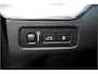 Volvo XC60 2.0 T8 AWD 335kW/456pk Aut8 Plug-in hybrid Long Range R-Design LUCHTVERING + BOWERS&WILKINS + ADAPT.CRUISE + PILOT ASSIST + STOEL-&STUURVERWARMING + GOOGLE DASH + KEYLESS ENTRY&GO + LANE ASSIST + CAMERA + EL.TREKHAAK + PARKSENSOREN V&A + 19" LM-VELGEN!!